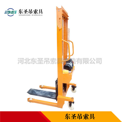 熱軋?zhí)幚鞢型鋼2t手動(dòng)液壓堆高車側(cè)面展示--河北東圣吊索具制造有限公司--液壓堆高車|手動(dòng)叉車|小型攪拌機(jī)|石材夾具 熱軋?zhí)幚鞢型鋼2t手動(dòng)液壓堆高車側(cè)面展示--河北東圣吊索具制造有限公司--液壓堆高車|手動(dòng)叉車|小型攪拌機(jī)|石材夾具